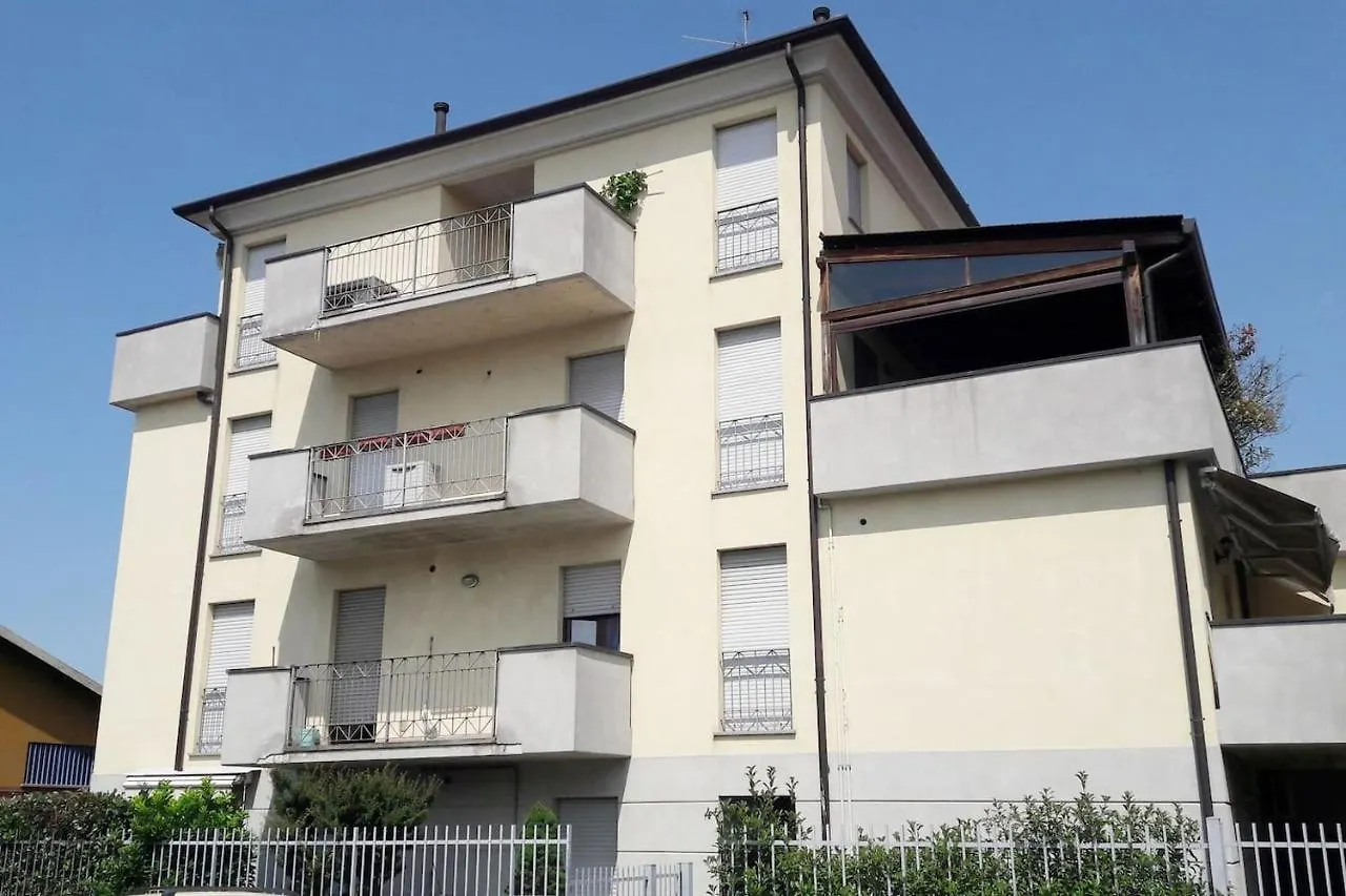 Bright house with 2 bedrooms&a unique terrace Bergame 0*,  Italie