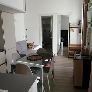 Stefania's Corner, In Apartamento
